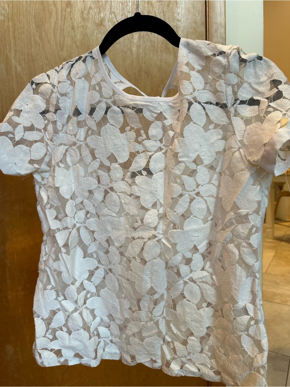 Women's White Floral Lace Top